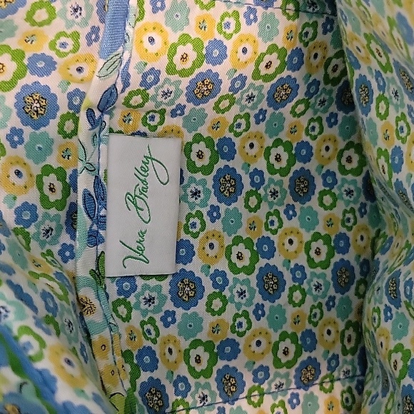 Vera Bradley tote - Picture 4 of 4